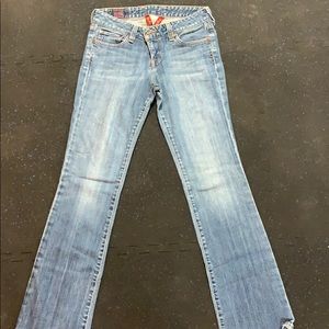 Women’s lucky brand jeans